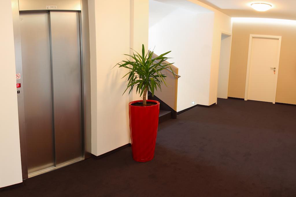 Hotel Vila Viola Luhacovice Bagian luar foto